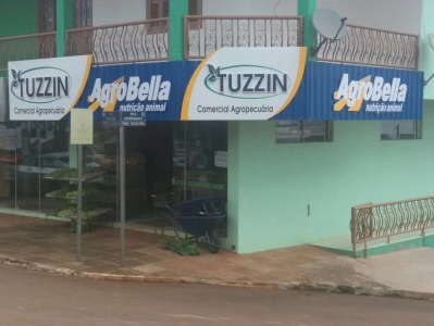 A Agropecuária Tuzzin está com nova fachada